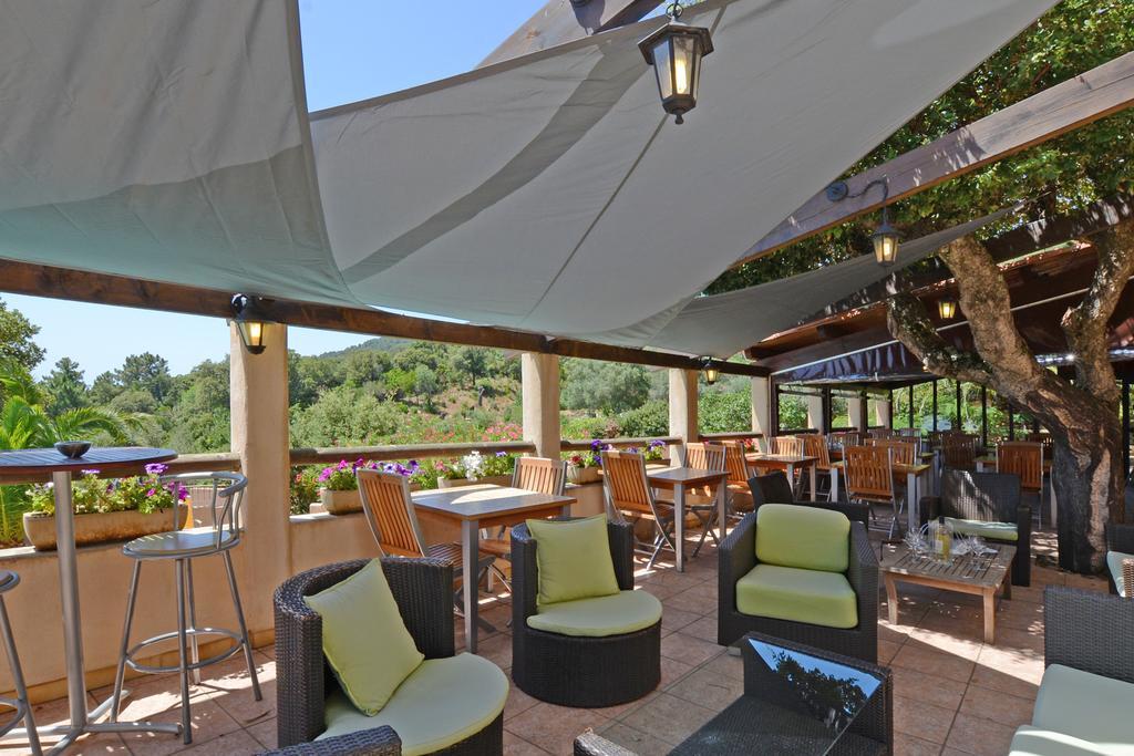 Bungalows Du Maquis Porto-Vecchio  Buitenkant foto
