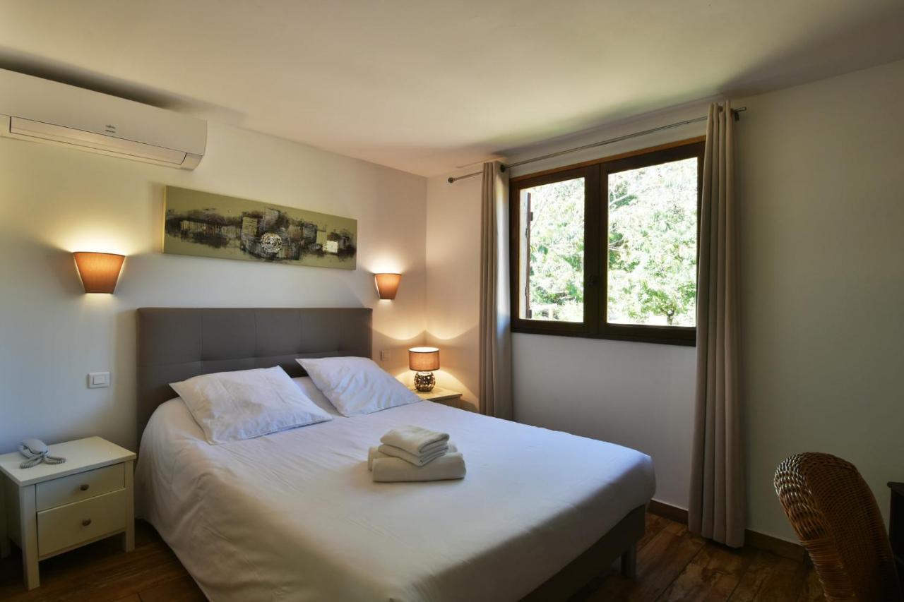 Bungalows Du Maquis Porto-Vecchio  Buitenkant foto
